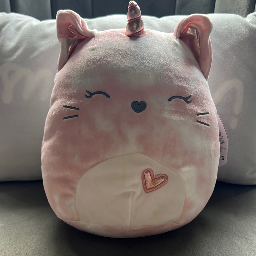 Feodora Squishmallow 8”